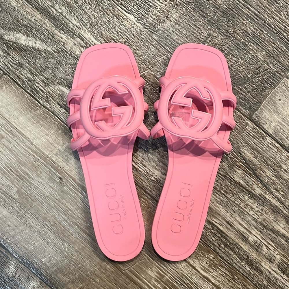 Gucci Pink Logo Slide Sandals